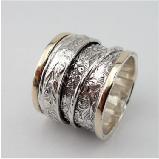 Swivel Bold Silver and Yellow Gold Ring, with "Lace" Decoration