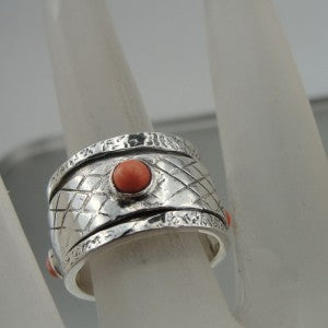 Hadar Designers Handmade Sterling Silver Coral Spinner (H)