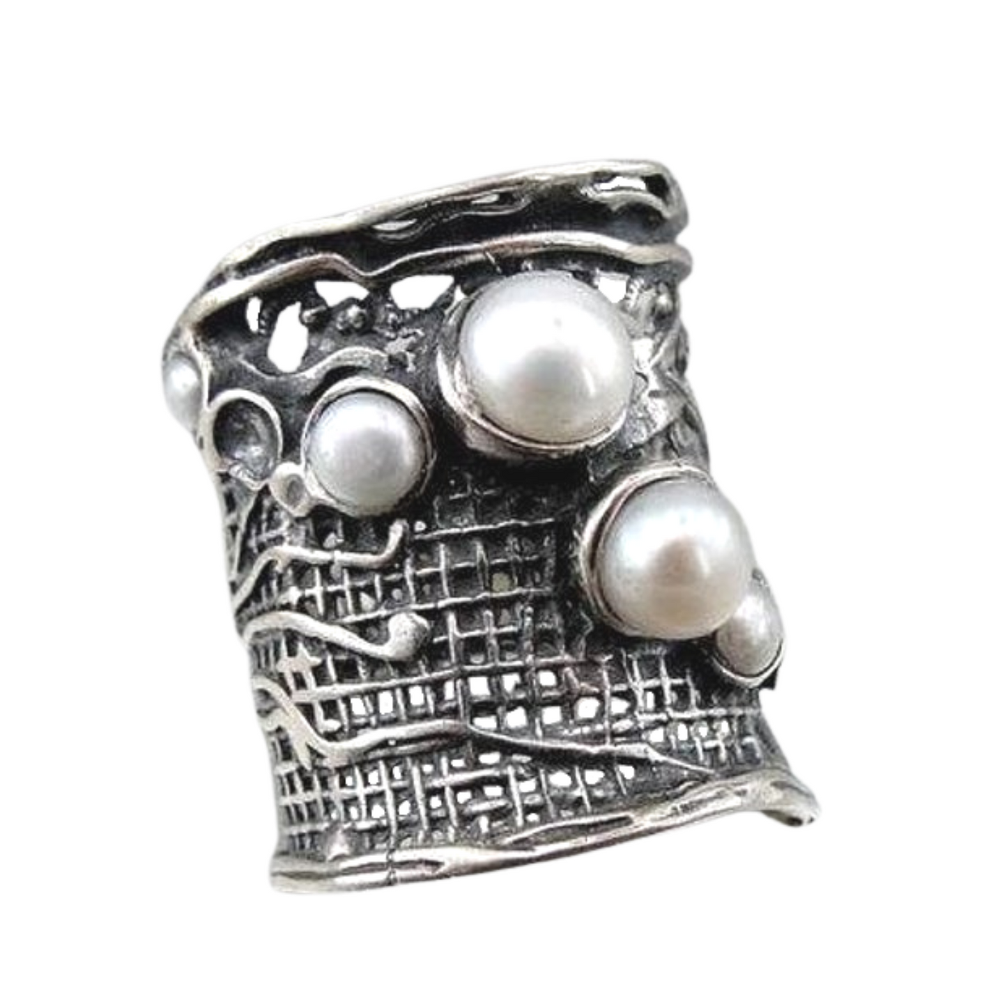 Sterling silver net texture wide ring with 5 natural white gemstones.