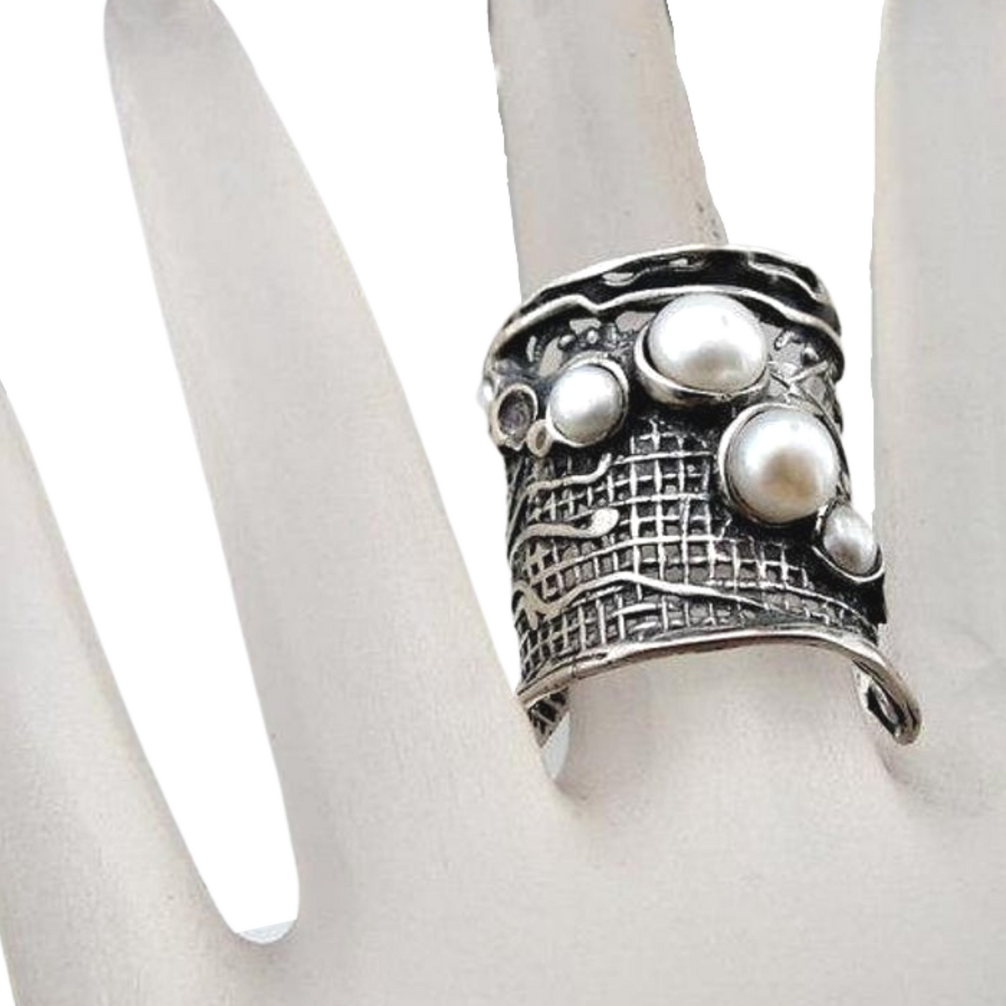Sterling silver net texture wide ring with 5 natural white gemstones.