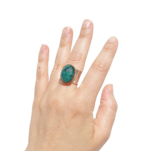 Natural Emerald Ring, Made of sterling silver, Yellow Gold, natural emerald gemstone, Big and Bold Ring, Oval Emerald, Unisex Cocktail ring, Israeli jewelry, Israeli design, Emerald Ring, Wide ring, BIG Emerald Ring, Textured ring, Gift for her, Men