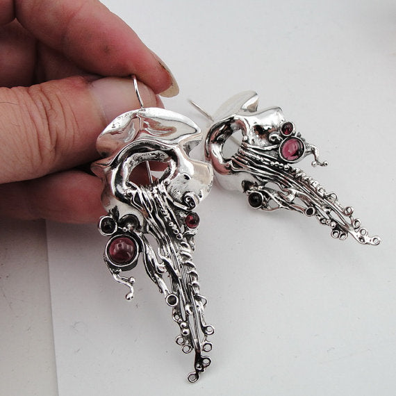 Sterling Silver Garnet Earrings (h 239)