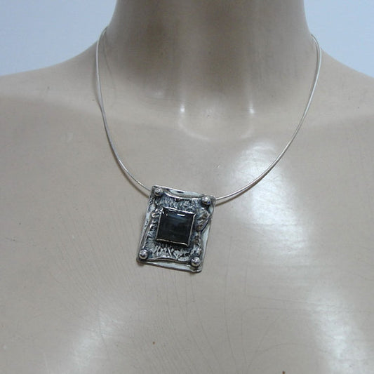 Sterling silver Labradorite pendant (4802)