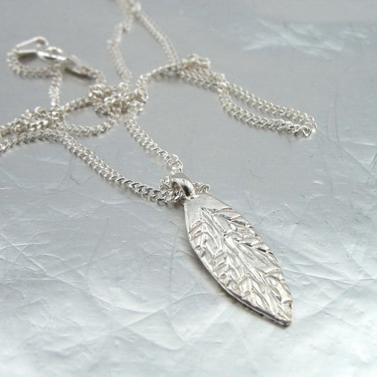 Handmade 925 Silver Pendant, Leaf Pendant, Pendant with chain, silver necklace, everyday, simple, birthday, wedding, bridesmaid jewelry