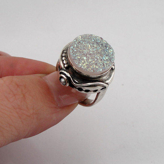 Sterling silver Druzy agate and pearls ring