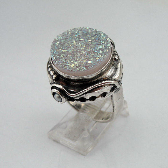 Sterling silver Druzy agate and pearls ring