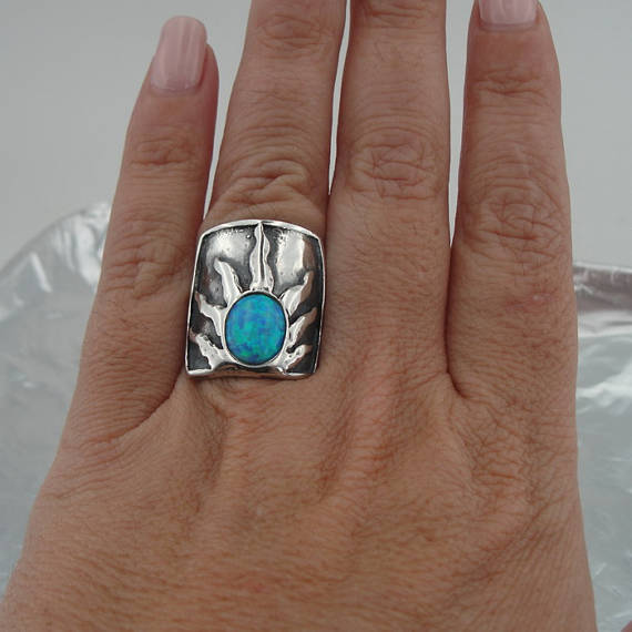 Silver Ring with opal Gemstone (h 160)