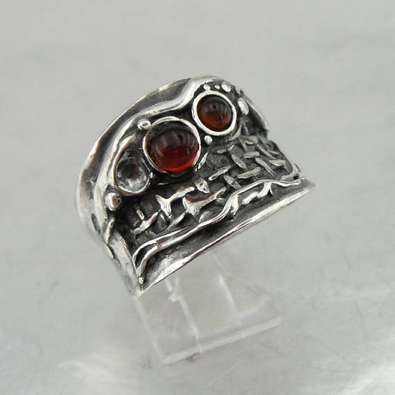 Israe design 925 Sterling Silver amber, net, unique Ring size 7.5 (h 1140b)