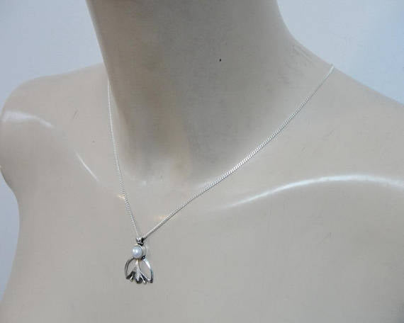 HADAR Israel Beautiful Sterling Silver and pearl Handmade Design Pendant (d4012