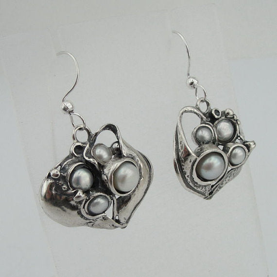 Stunning Handmade Sculpted Sterling Silver and Pearl Earrings (2118p)