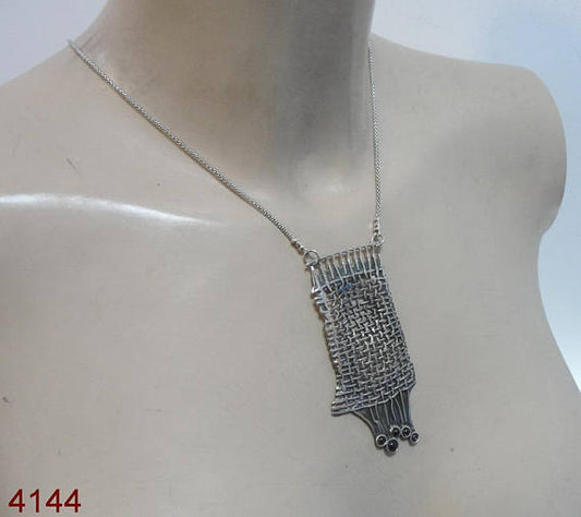 Hadar Designers 925 Sterling Silver Garnet Pendant Handmade Masterpiece January Birthstone