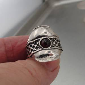 Handmade Sterling Silver Red Garnet Ring  (H 1441)