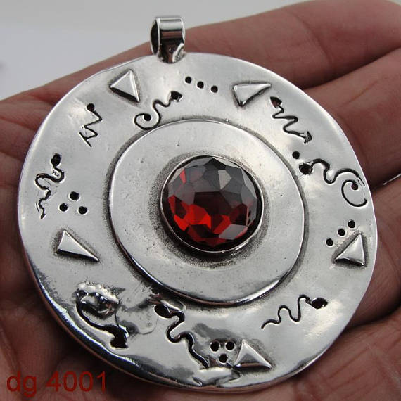 Hadar Pendant , handcrafted A huge round Sterling Silver garnet ,chain, Pendent (dg 4001