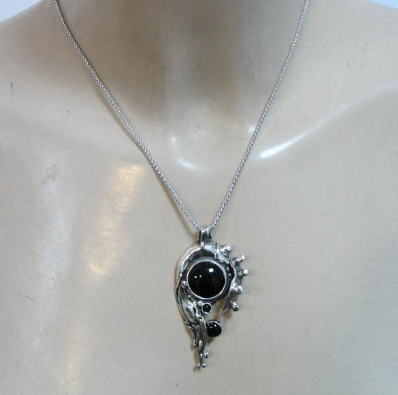 New 925 Silver Onyx Pendant, Israel Handmade Fabulous Sterling Silver Onyx Pendant, Onyx Necklace, Free Shipping, Black stone Pendant (439Do