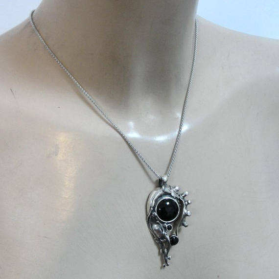 New 925 Silver Onyx Pendant, Israel Handmade Fabulous Sterling Silver Onyx Pendant, Onyx Necklace, Free Shipping, Black stone Pendant (439Do