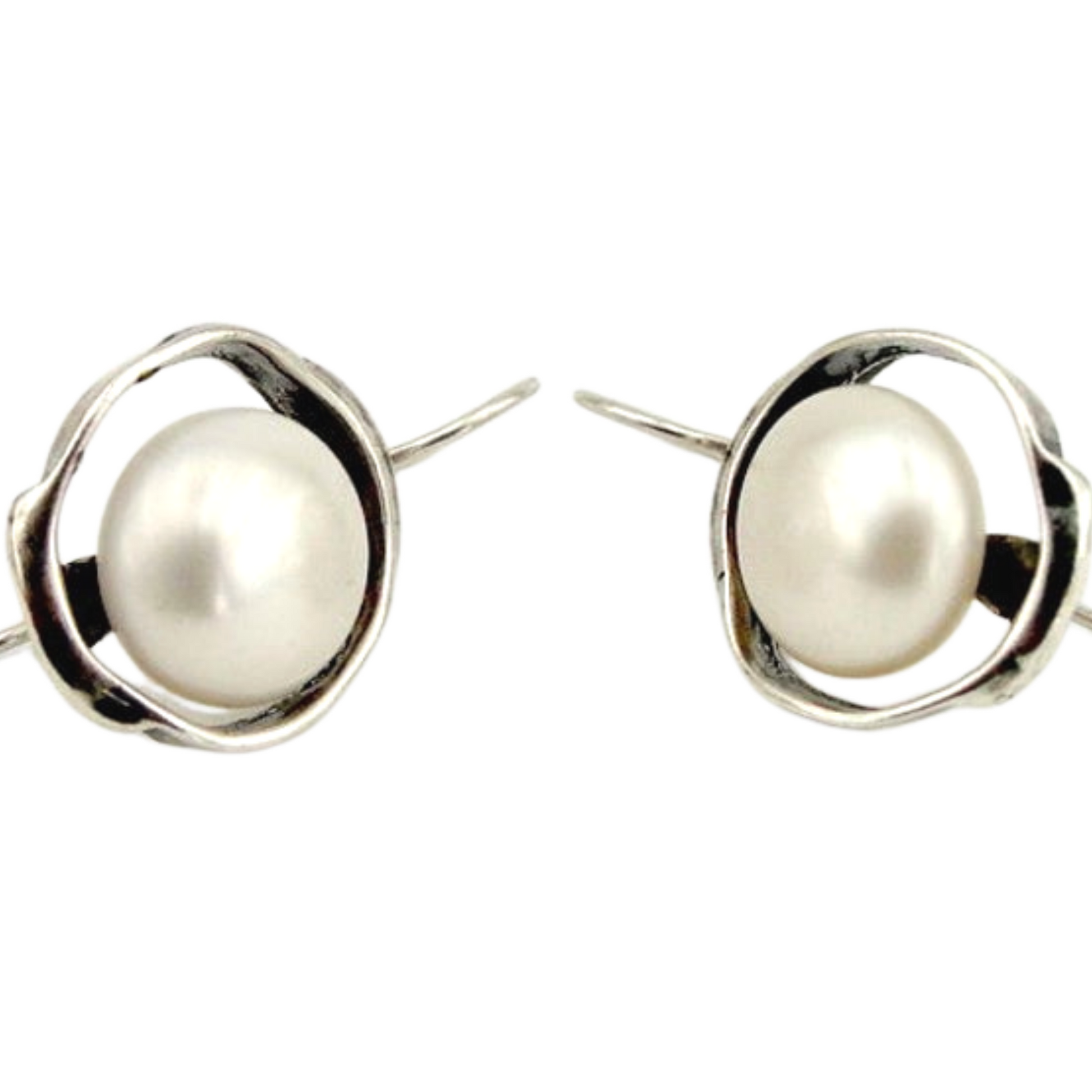 pearl earrings, Sterling Silver Round Pearl Earrings, Round Dangle Natural Pearls Earrings, Dangle Pearls, Israeli Jewelry, Round Dangle, Israeli design, Israeli jewelry, Pearls Jewelry, gift for her, Gift for mom, Jewelry for grandma, Light dangle 