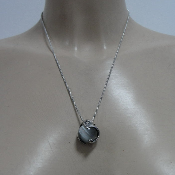 Great handcrafted Elegant ,Sterling Silver, cat's eye, Pendent,beautiful,925, p 4150