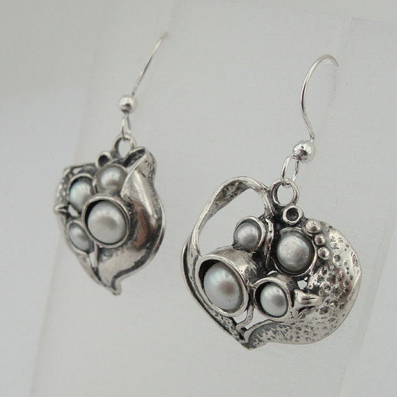 Stunning Handmade Sculpted Sterling Silver and Pearl Earrings (2118p)