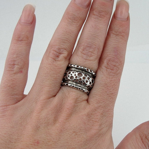 isreal design filigree wide 925 Sterling Silver woman unique Ring size 7.5 (h 1331c)