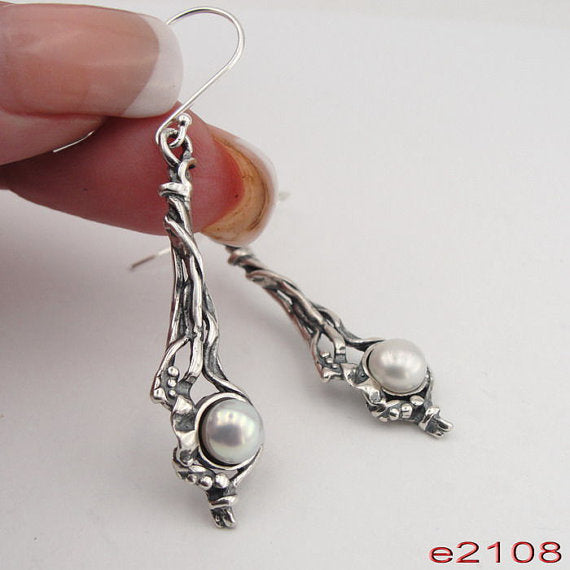 woman NEW israel made Long 925 Sterling Silver Cluster Pearl Earrings (e 2108)