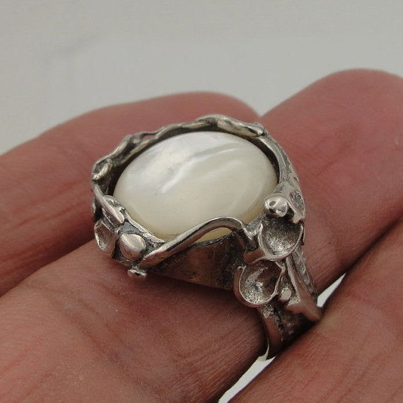 Hadar Designers Mother of Pearl MOP 925 Silver Ring