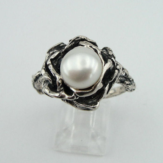Silver Ring with Pearl